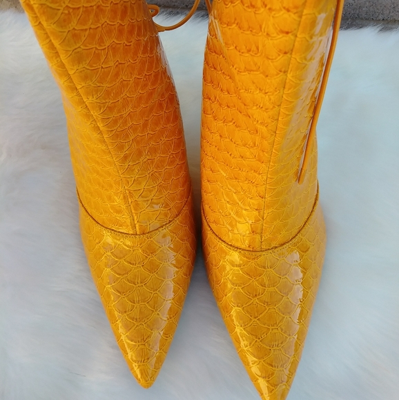 💥Last Pair💥Cape Robbins - Picture 2 of 8